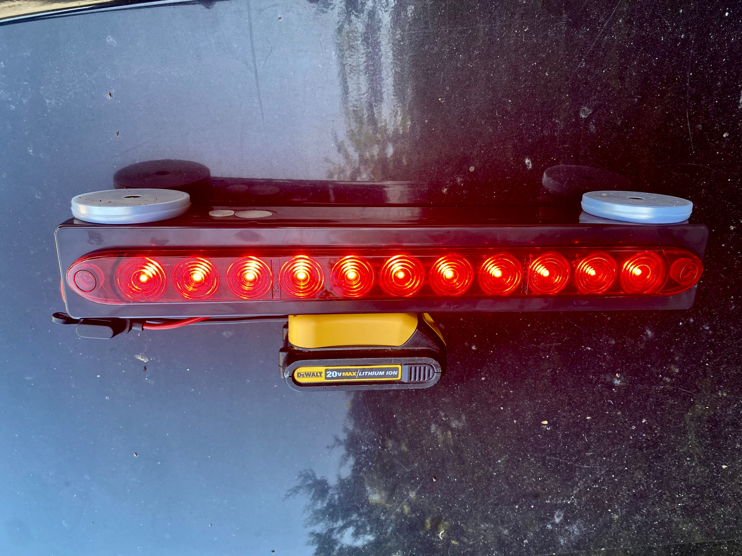 TA16 External Rechargeable Wireless Light Bar; Operational Indicator Light; 1000ft Range Line of sight